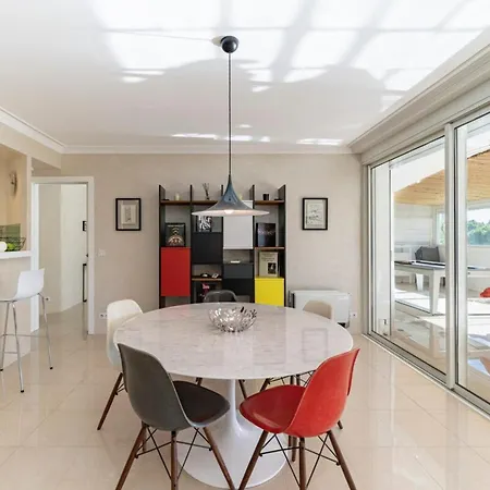 Brand New 3 Bedrooms Heart Of