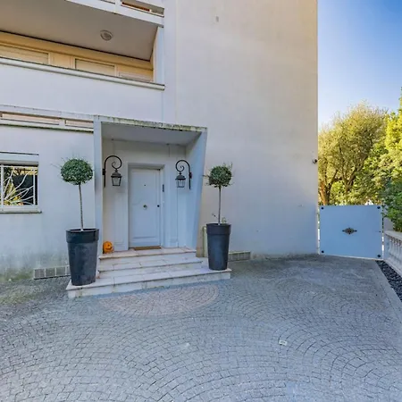 Apartament Brand New 3 Bedrooms Heart Of *