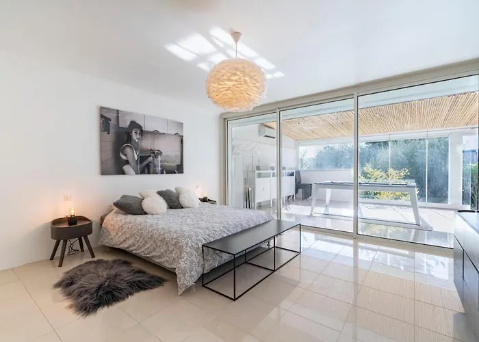 Brand New 3 Bedrooms Heart Of