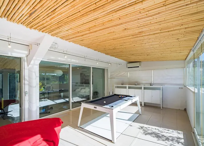 Apartment Brand New 3 Bedrooms Heart Of Cannes